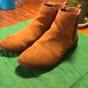 City Streets Low boots sz 11 women